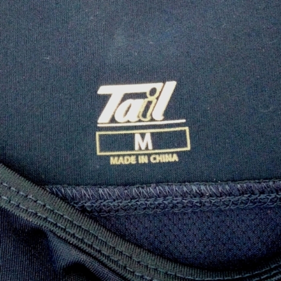 Tail Blue Mesh Panels Athletic Work Out Top M Gym Hiking Running Rowing Tennis - Picture 2 of 8